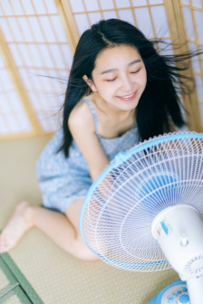神女天降：魔皇大人，轻点宠